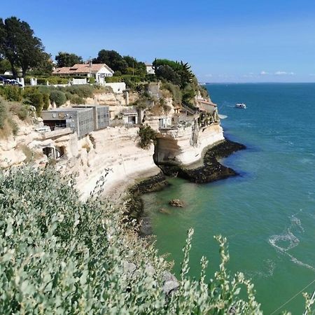 "Le Globetrotter" Royan Centre, Parking Prive Exterior foto